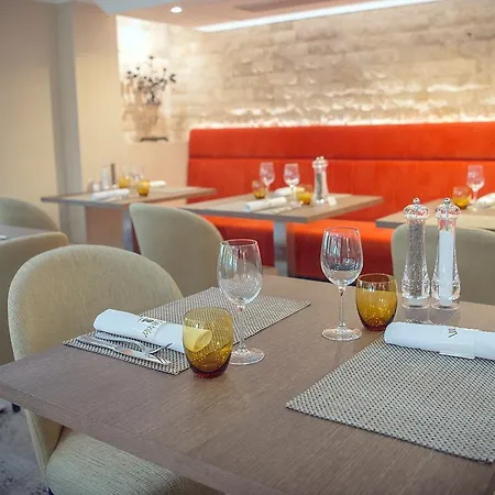 Hotell Lou Castelet